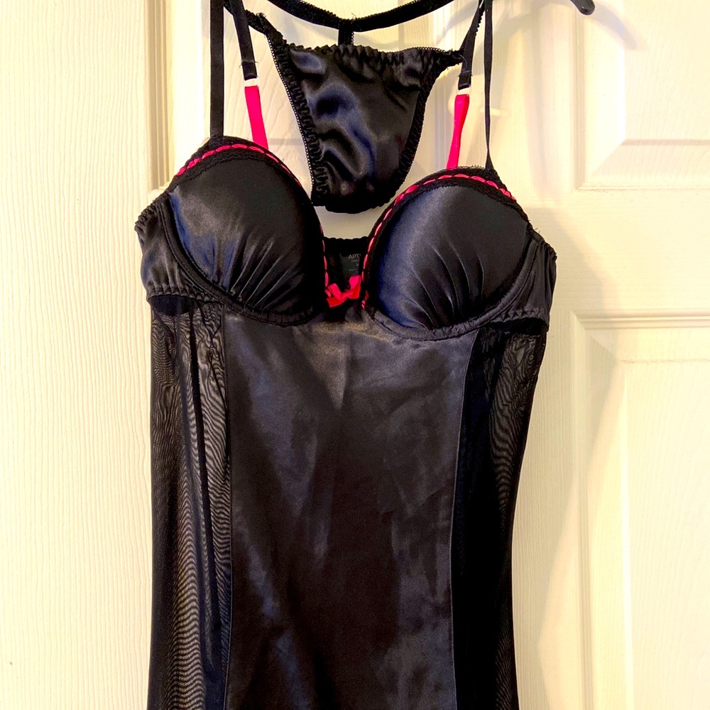 Apt 9 babydoll nightgown and panties, like new size M